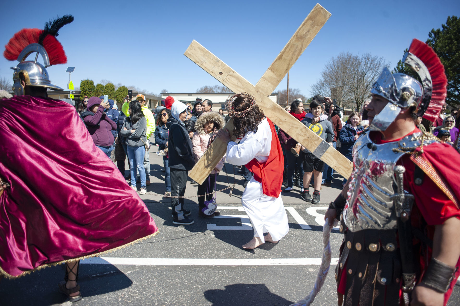 190420_CROSS05